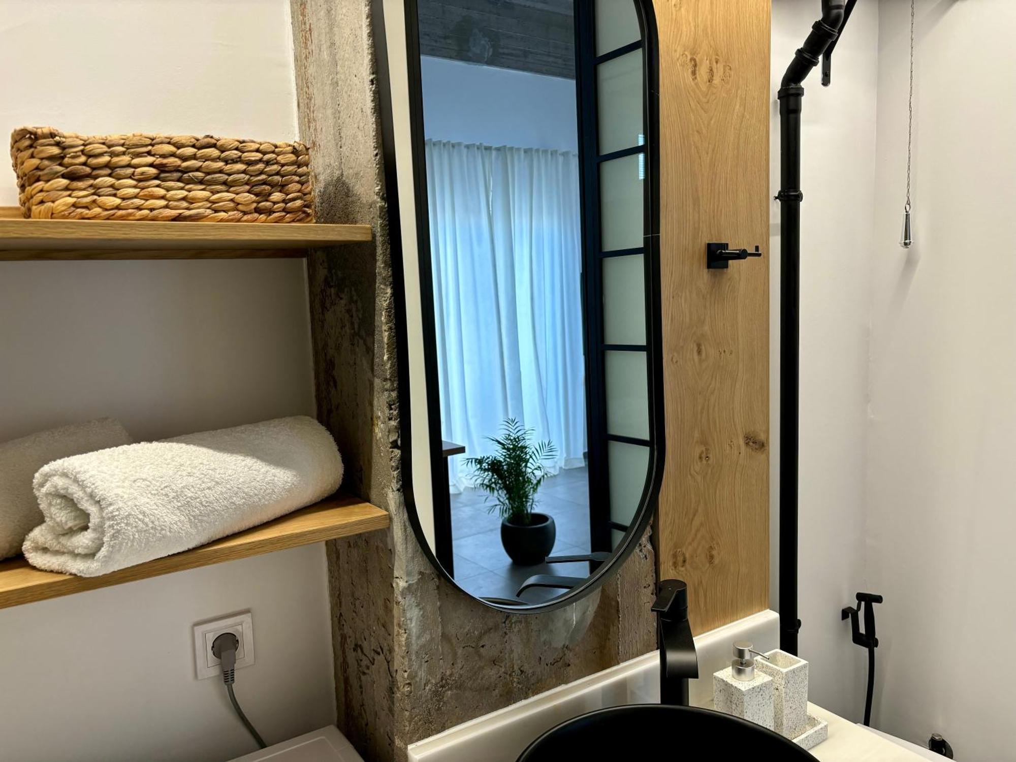 Industrial Loft Comfort Living Heraklion (Crete) Exterior foto